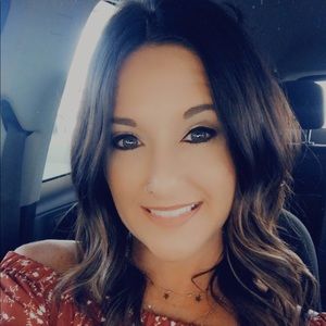 Meet your Posher, Kari